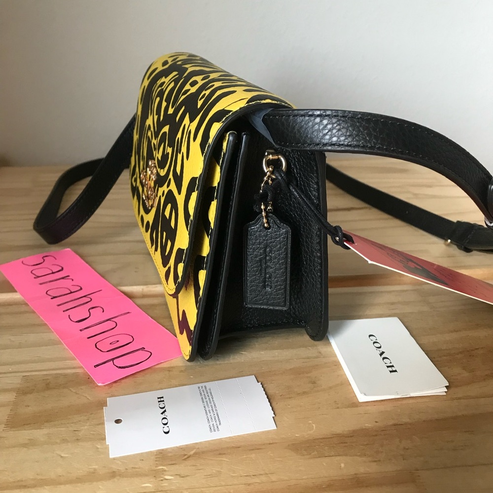 ✅Coach Purse - Picture 3 of 16